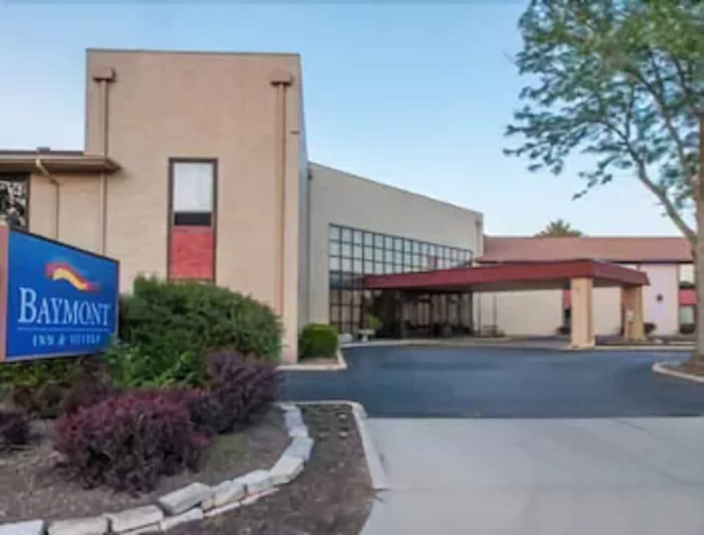 Clarion Pointe Bloomington-Normal Near I-55 And University Buitenkant foto